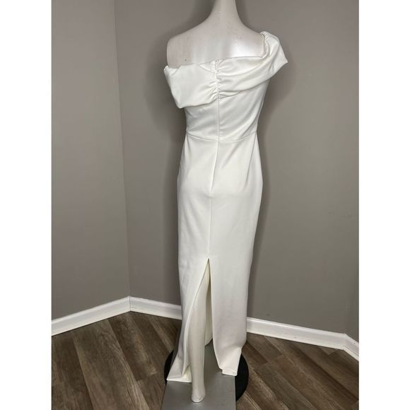 NWT BLACK HALO Lilliana Draped Off-The-Shoulder Gown $525 - Picture 6 of 7